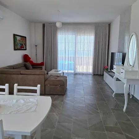 Ada's House Апартаменты Дуррес